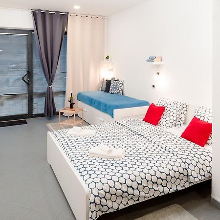 Studio apartment Sesula Split Exterior foto