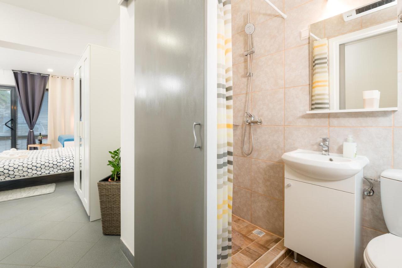 Studio apartment Sesula Split Exterior foto